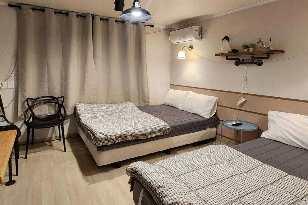 Z-1 The Art House #yeontral Park #5min To Hongdae Stn Apartment