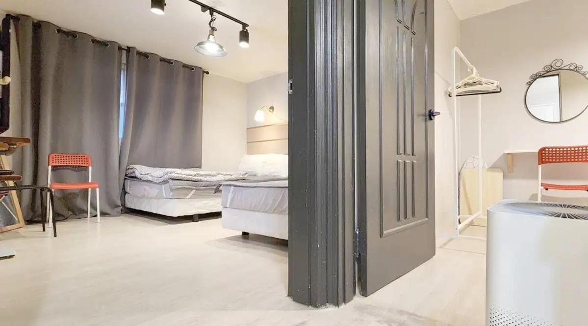 Apartment Z-1 The Art House #yeontral Park #5min To Hongdae Stn *