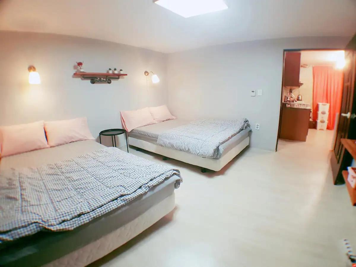 Apartment Z-1 The Art House #yeontral Park #5min To Hongdae Stn Seoul